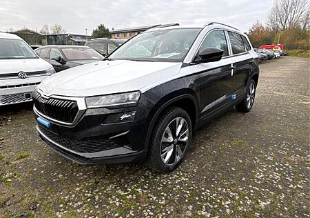 Skoda Karoq Selection AHK+KAMERA+EL.HECKKL.+SHZ+ACC...