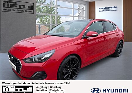 Hyundai i30 Fastback 1.4 T-GDI Navi Carplay Panodach PDCv+h SHZ Kamera