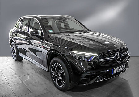 Mercedes-Benz GLC 300 e 4M AMG Distr Pano AHK 360 DLight Memo