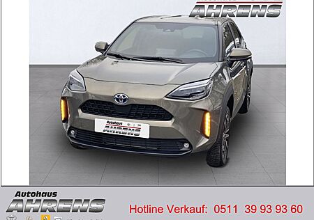 Toyota Yaris Cross Hybrid Team D Allwetter Winter Paket