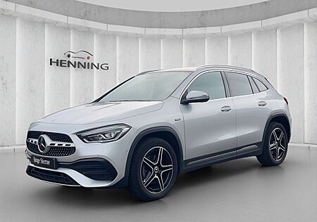 Mercedes-Benz GLA 250 e AMG Pano FahrassistenzPaket 19"LMR Kam