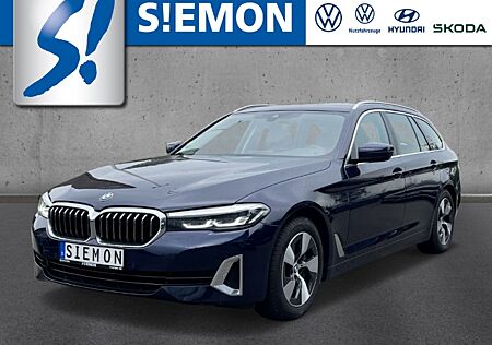 BMW 530 i touring Luxury Line AHK NAVI LEDER PANO