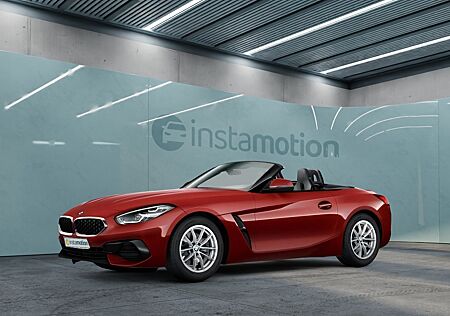 BMW Z4 sDrive20i Lines PDC SH HiFi