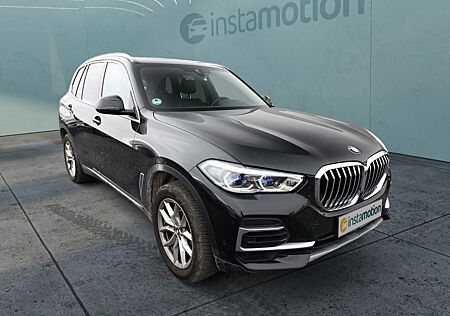 BMW X5 xDrive 40i 333 Steptronic X-Line SHZ Pano AHK