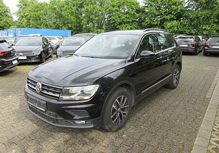 VW Tiguan Comfortline 2.0 TDI DSG 4MOTION AHK ACC A