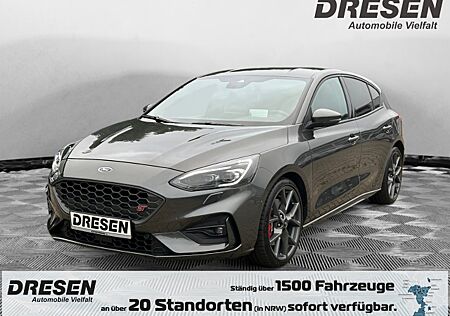 Ford Focus EU6d-T ST 2.3 EcoBoost HUD AD Navi Soundsystem B & O LED Kurvenlicht