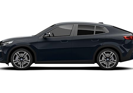 BMW X2 sDrive20i Steptronic DCT 5 Türen