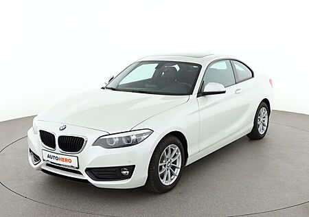 BMW 2er 220i Advantage