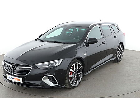 Opel Insignia Country Tourer 2.0 CDTI GSi 4x4