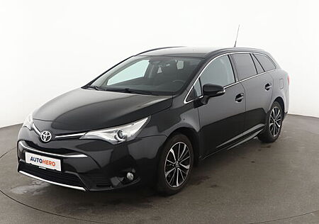 Toyota Avensis 1.8 Team D