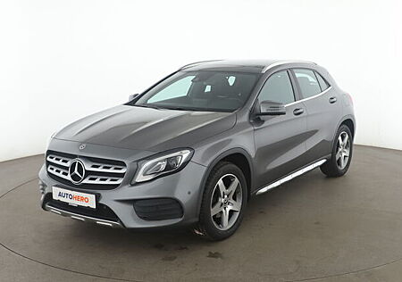 Mercedes-Benz GLA 200 AMG Line