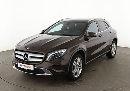 Mercedes-Benz GLA 200 Urban