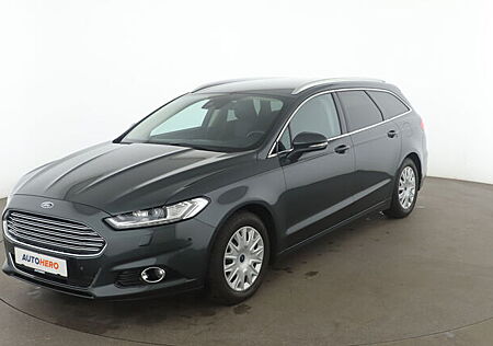 Ford Mondeo 2.0 EcoBoost Titanium