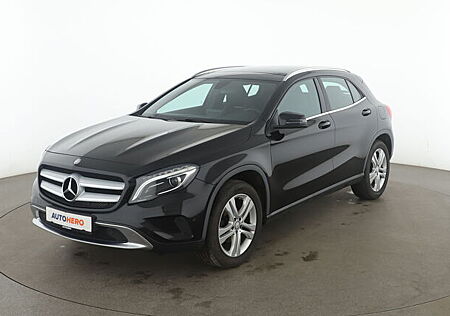Mercedes-Benz GLA 200 d Score Urban