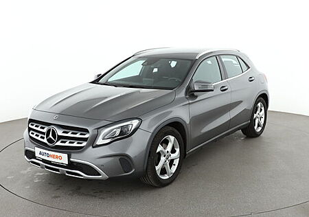 Mercedes-Benz Andere GLA 180 Urban