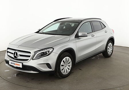 Mercedes-Benz GLA 200 d