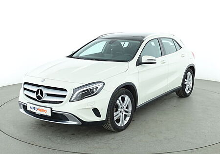 Mercedes-Benz GLA 200 Urban