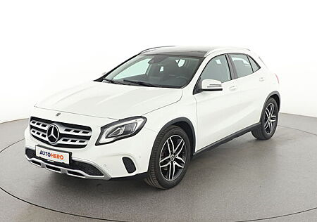 Mercedes-Benz GLA 180 Urban