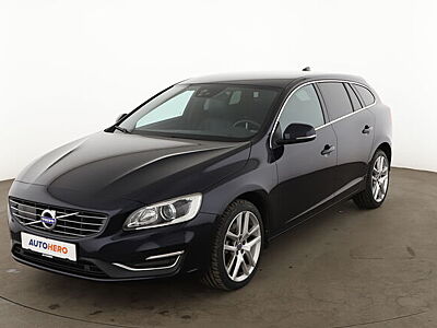 Volvo V60 2.4 D4 Summum AWD