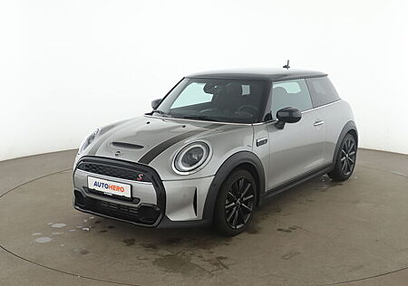 Mini Cooper S Essential Trim