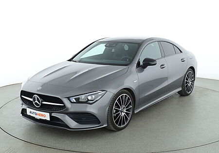 Mercedes-Benz CLA 200 AMG Line