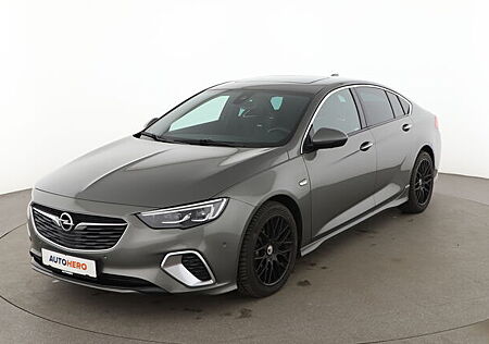 Opel Insignia 2.0 SIDI Turbo GSi 4x4