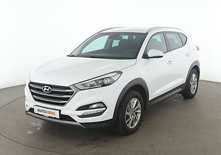 Hyundai Tucson 1.6 Intro Edition blue 2WD