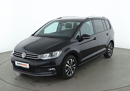 VW Touran 1.5 TSI ACT IQ.DRIVE