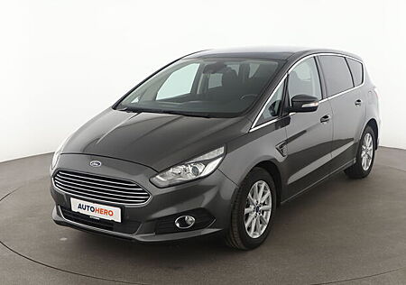 Ford S-Max 2.0 EcoBoost Titanium