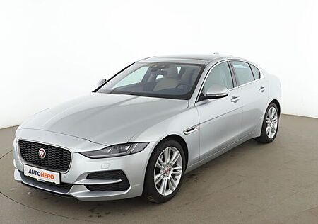 Jaguar XE 25t SE