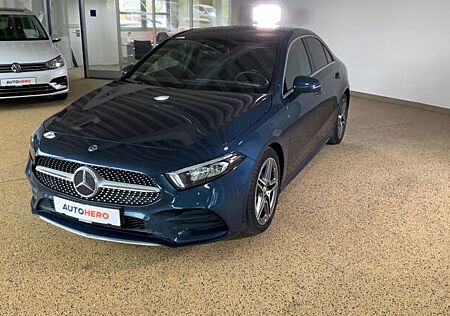 Mercedes-Benz A-Klasse A 200 AMG Line