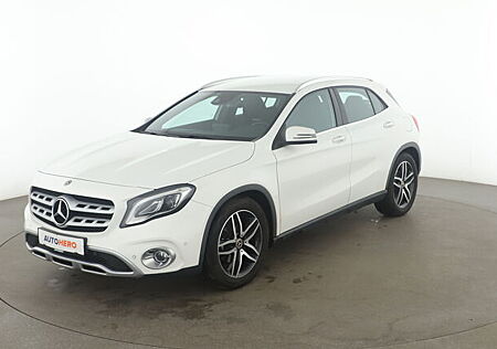 Mercedes-Benz GLA 220 d 4Matic Urban