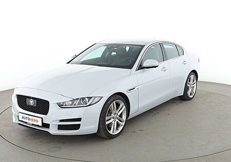 Jaguar XE 25t Portfolio