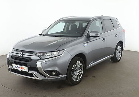 Mitsubishi Outlander PHEV 4WD