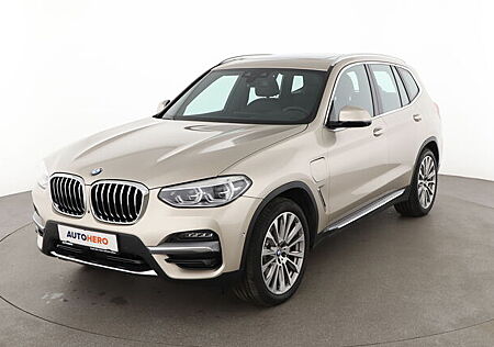 BMW X3 xDrive 30e Luxury Line