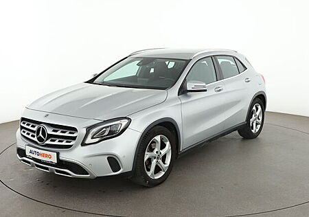 Mercedes-Benz Andere GLA 180 Urban