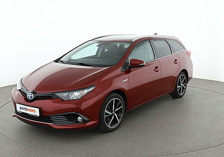 Toyota Auris Touring Sports 1.8 Hybrid Team D