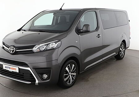 Toyota Pro Ace 2.0 D-4D L2 Shuttle Comfort