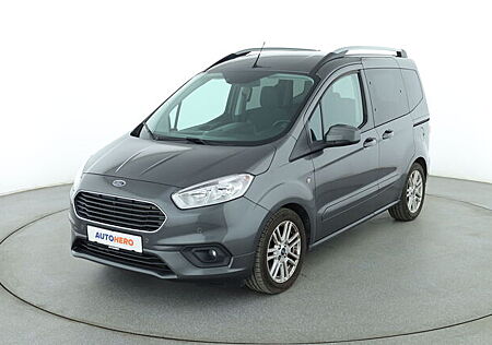Ford Tourneo Courier 1.0 EcoBoost Titanium