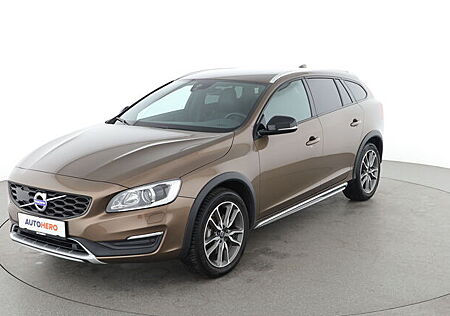 Volvo V60 CC 2.4 D4 Pro AWD