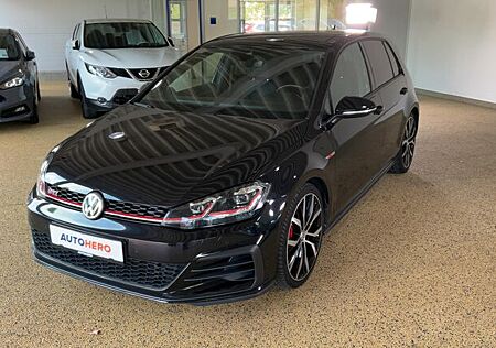 VW Golf 2.0 TSI GTI Performance BlueMotion