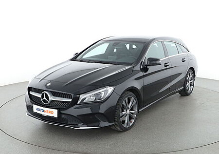 Mercedes-Benz CLA 180 Shooting Brake Score Urban