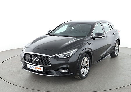 Infiniti Q30 1.6 Luxe Tech