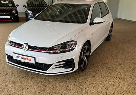 VW Golf 2.0 TSI GTI BlueMotion