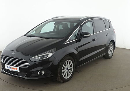 Ford S-Max 2.0 EcoBoost Titanium