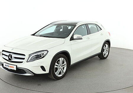 Mercedes-Benz GLA 200 Urban