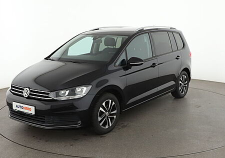 VW Touran 1.5 TSI ACT IQ.DRIVE