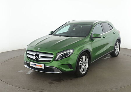 Mercedes-Benz GLA 180 Urban