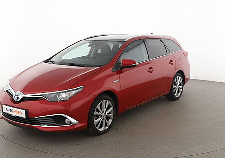 Toyota Auris Touring Sports 1.8 Hybrid Executive