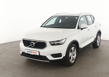 Volvo XC 40 1.5 T3 Momentum Pro 2WD